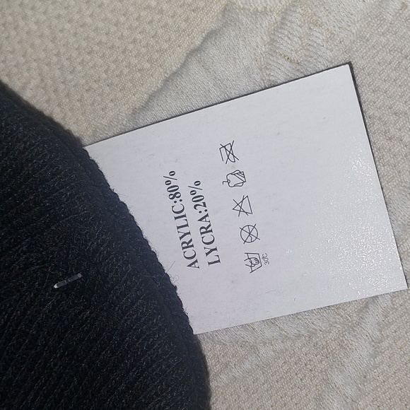 Pokemon Go Team Mystic Beanie - Picture 4 of 5